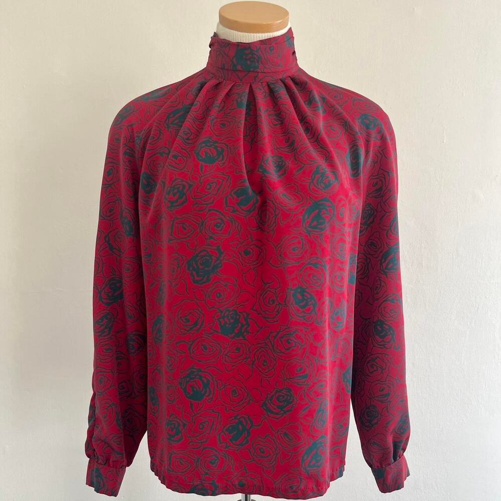Vintage rose print blouse in
